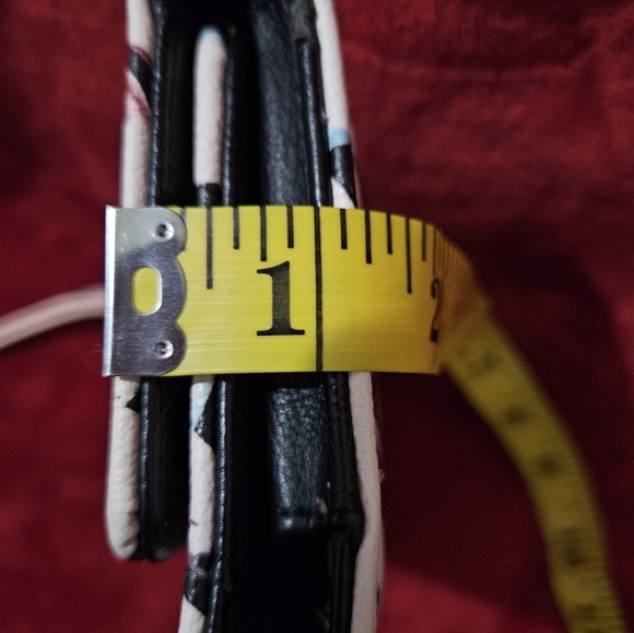 Betsey Johnson Xocelly-B Wristlet Wallet Very Light Pink & Animal Print Tri-fold - Picture 6 of 12